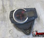 11-23 Suzuki GSXR 600 750 Gauge Cluster (17,947 miles)