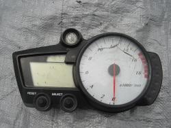 03-05 Yamaha R6 / 06-10 R6s Gauge Cluster 