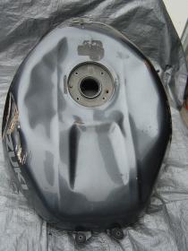 01-02 Suzuki GSXR 1000 Fuel Tank 