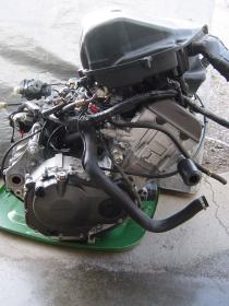 00-01 Honda CBR 929RR  Engine 