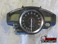 07-08 Yamaha R1 Gauge Cluster 