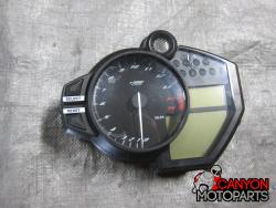 09-14 Yamaha YZF R1 Gauge Cluster (8,481 miles)