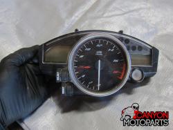 08-16 Yamaha YZF R6 Gauge Cluster (5,334 miles)